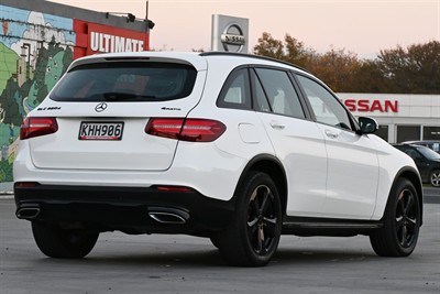 2017 Mercedes-Benz Glc-Class - Thumbnail