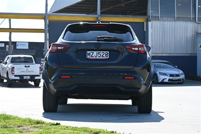 2020 Nissan Juke - Thumbnail