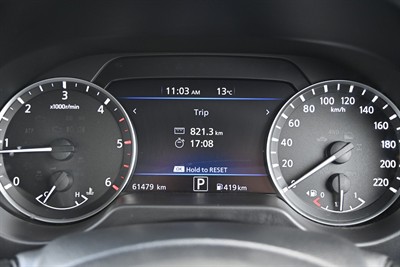 2021 Nissan Navara - Thumbnail