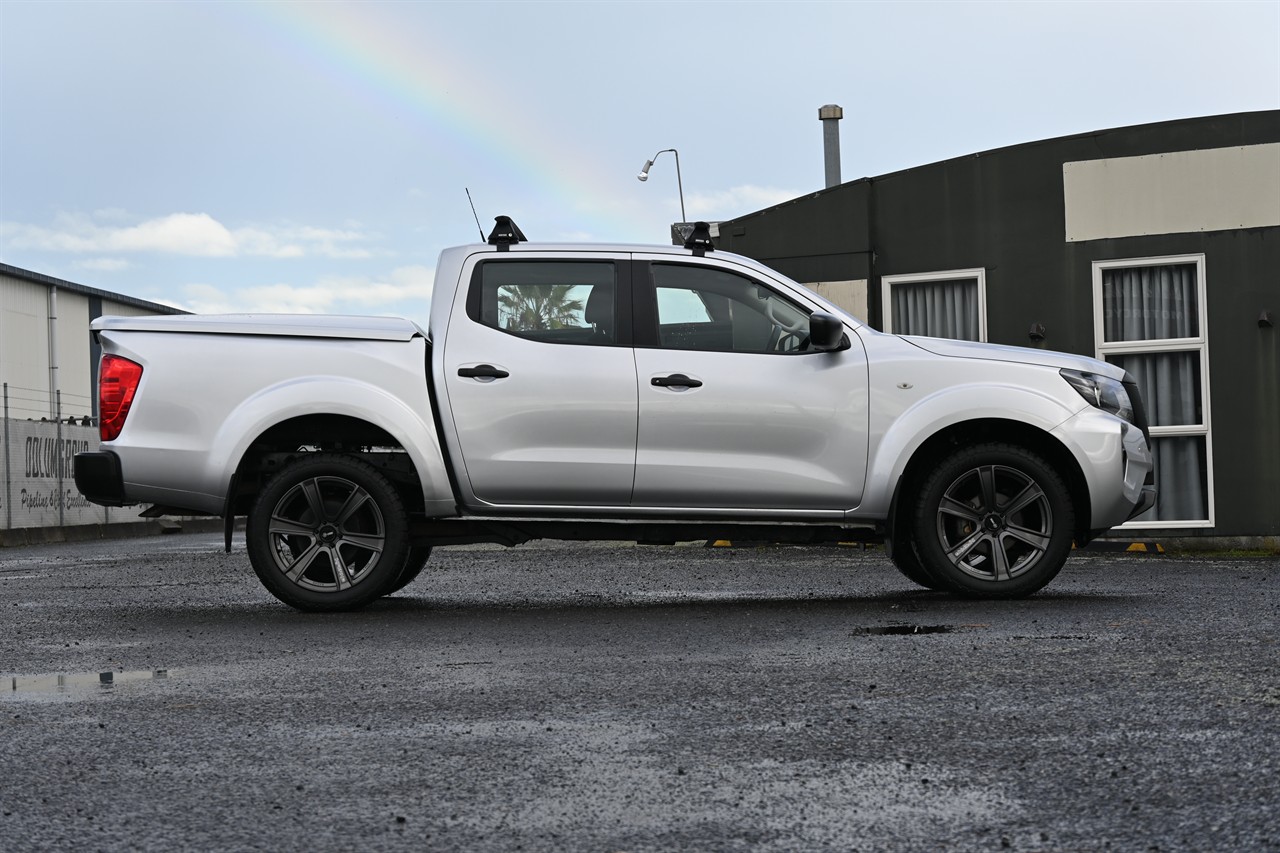 2021 Nissan Navara