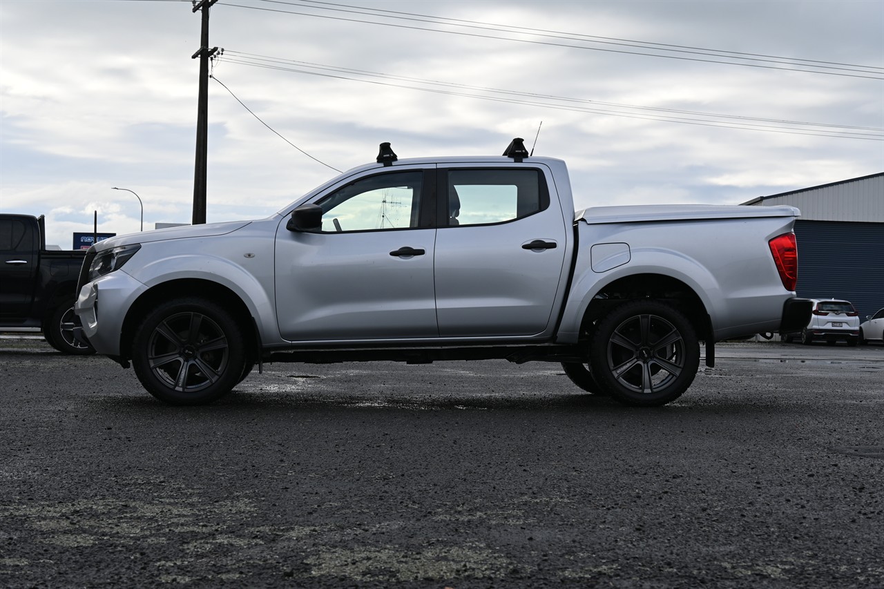 2021 Nissan Navara