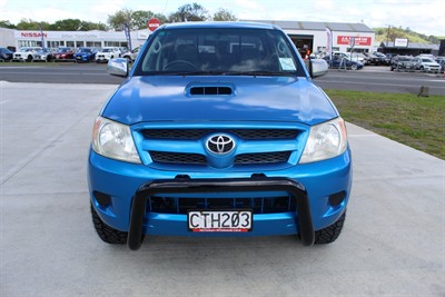 2005 Toyota Hilux - Thumbnail