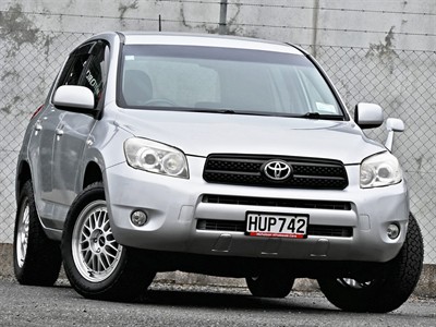 2006 Toyota Rav4 - Thumbnail