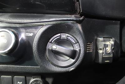 2016 Toyota Hilux - Thumbnail