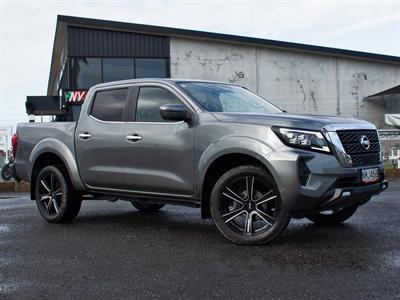 2021 Nissan Navara - Thumbnail
