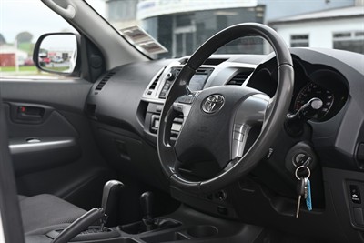 2013 Toyota Hilux - Thumbnail