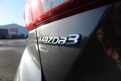 2016 Mazda Mazda3 - Thumbnail
