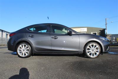 2016 Mazda Mazda3 - Thumbnail