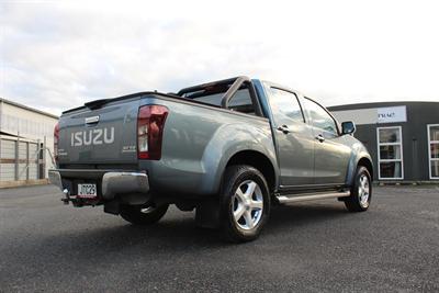 2016 Isuzu D-Max - Thumbnail