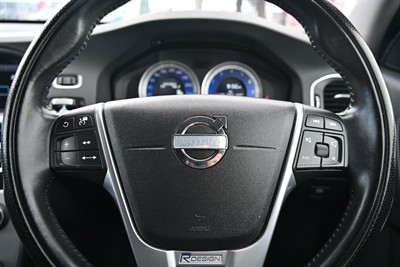 2012 Volvo V60 - Thumbnail