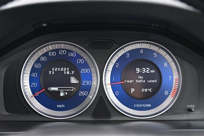 2012 Volvo V60 - Thumbnail