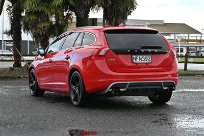 2012 Volvo V60 - Thumbnail