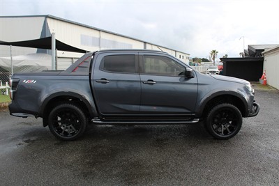 2021 Isuzu D-Max - Thumbnail