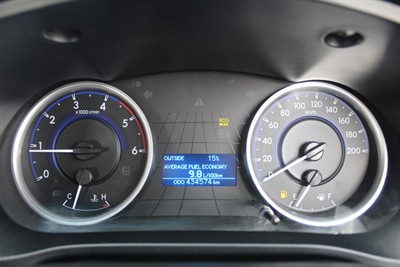 2016 Toyota Hilux - Thumbnail