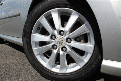 2009 Toyota Auris - Thumbnail