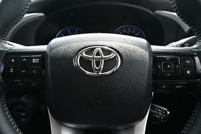 2019 Toyota Hilux - Thumbnail