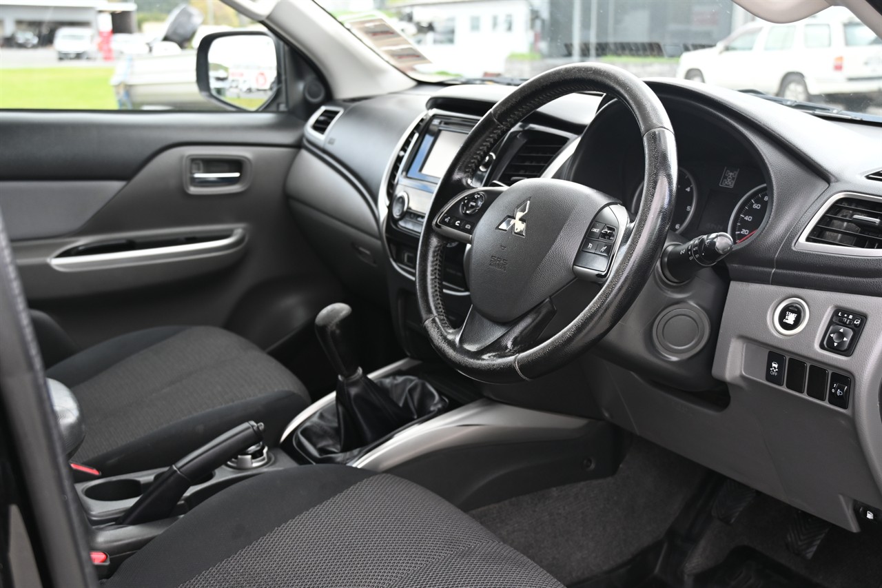 2017 Mitsubishi Triton