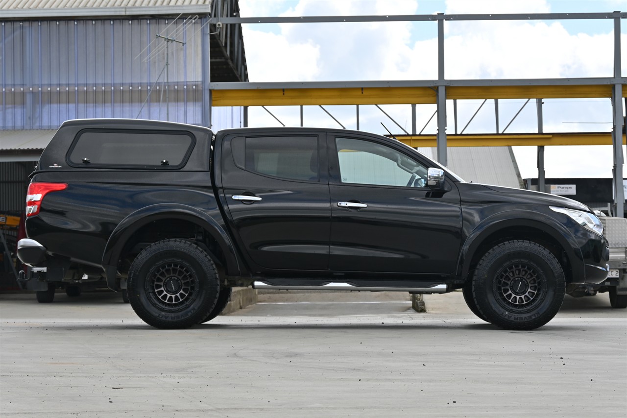 2017 Mitsubishi Triton