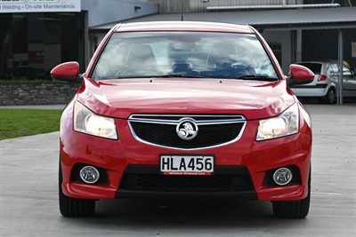 2014 Holden Cruze - Thumbnail