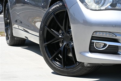 2015 Nissan Skyline - Thumbnail