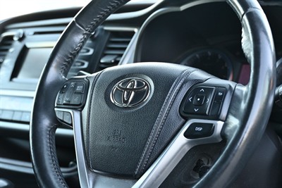 2014 Toyota Highlander - Thumbnail