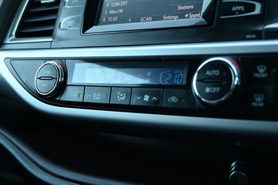 2014 Toyota Highlander - Thumbnail