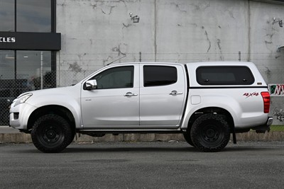 2014 Isuzu D-Max - Thumbnail