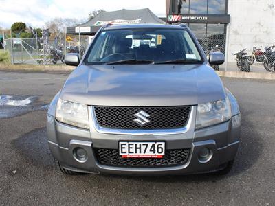 2007 Suzuki Grand Vitara - Thumbnail