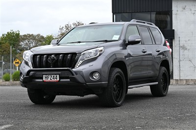 2014 Toyota Landcruiser Prado - Thumbnail