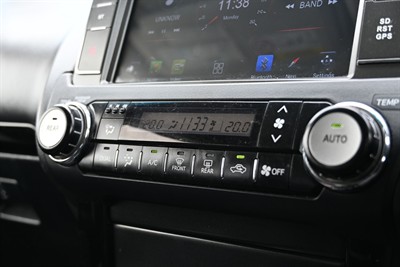 2014 Toyota Landcruiser Prado - Thumbnail