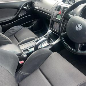 2004 Holden Commodore - Thumbnail