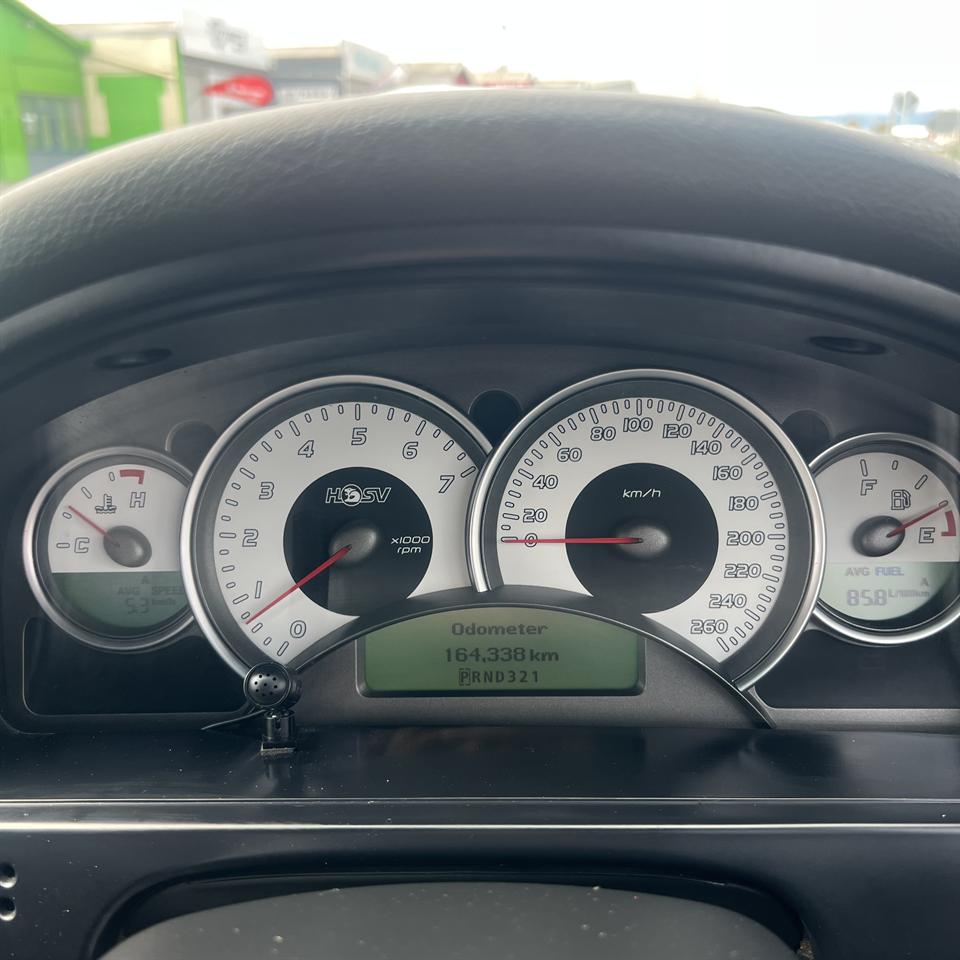 2004 Holden Commodore