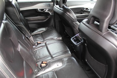 2017 Volvo Xc90 - Thumbnail