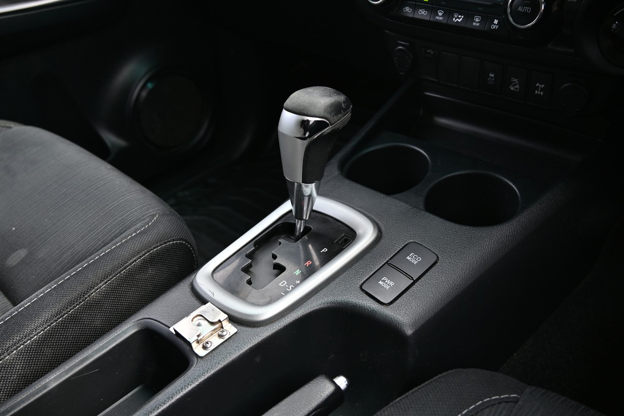 2017 Toyota Hilux