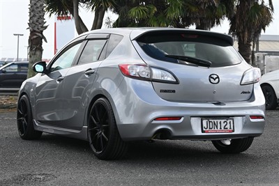 2010 Mazda Axela - Thumbnail