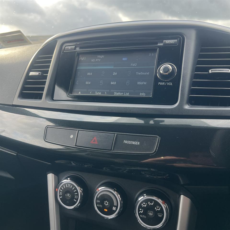 2017 Mitsubishi Lancer