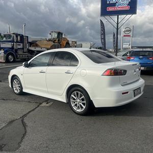 2017 Mitsubishi Lancer - Thumbnail
