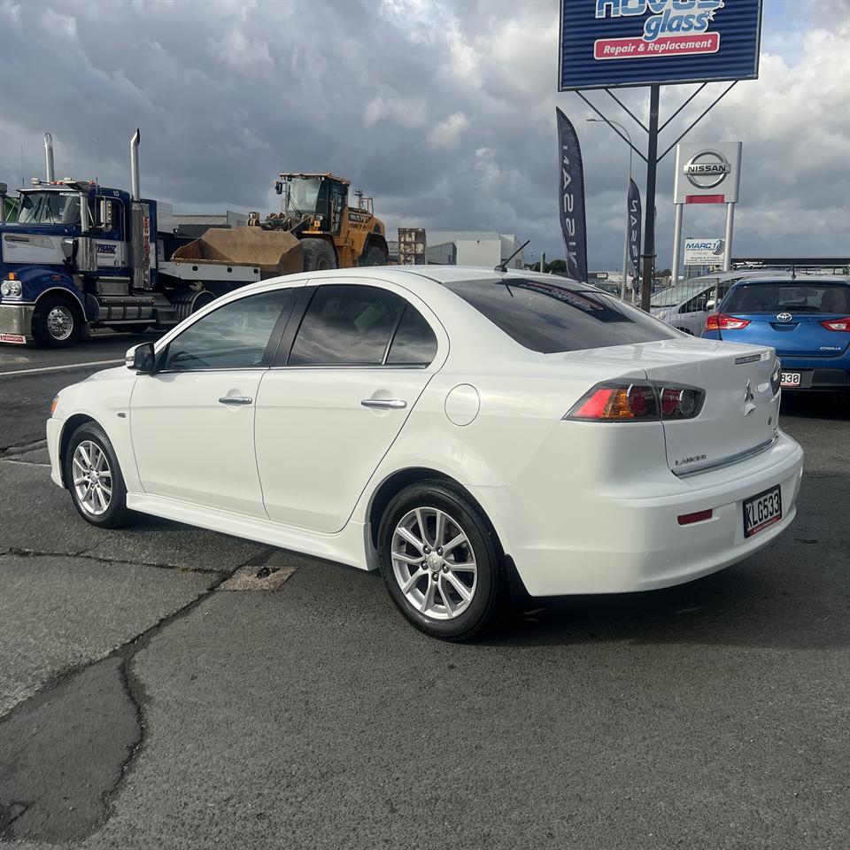 2017 Mitsubishi Lancer
