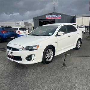 2017 Mitsubishi Lancer - Thumbnail