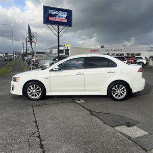 2017 Mitsubishi Lancer - Thumbnail