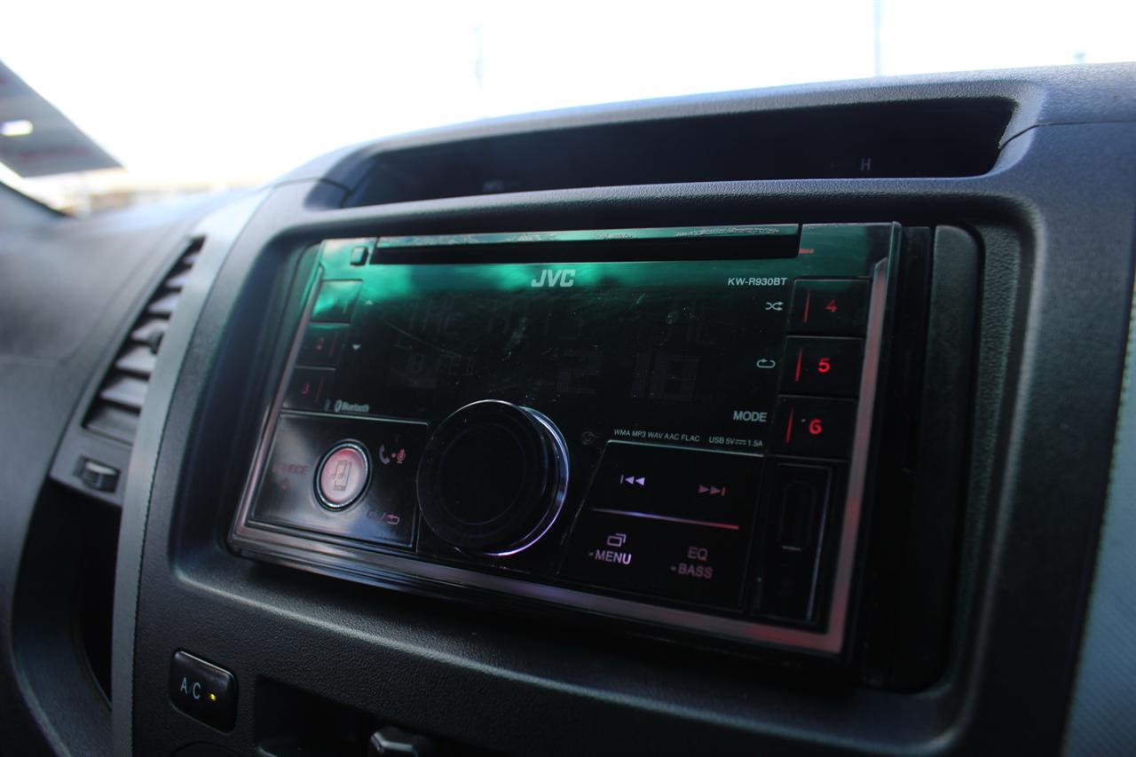 2005 Toyota Hilux