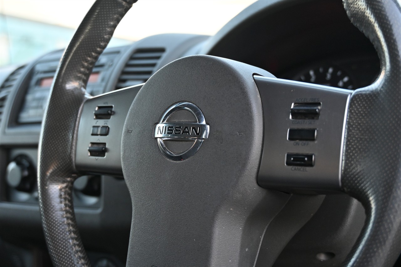 2010 Nissan Navara