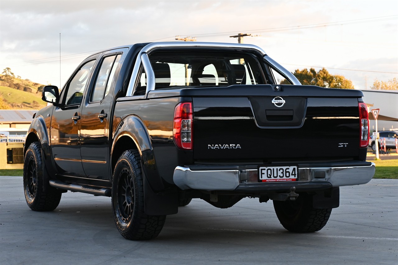 2010 Nissan Navara