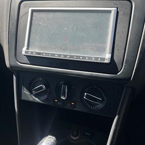 2014 Volkswagen Polo - Thumbnail
