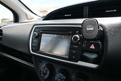 2016 Toyota Yaris - Thumbnail