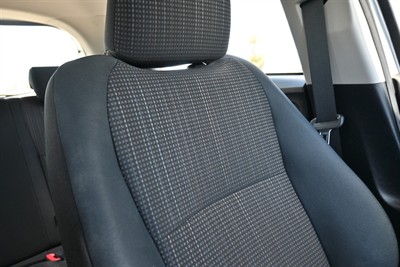 2016 Toyota Yaris - Thumbnail