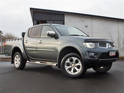 2011 Mitsubishi Triton - Thumbnail