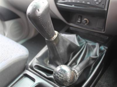 2011 Mitsubishi Triton - Thumbnail