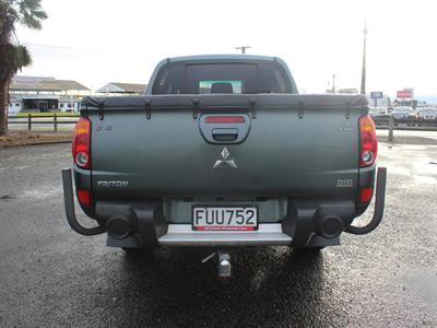 2011 Mitsubishi Triton - Thumbnail