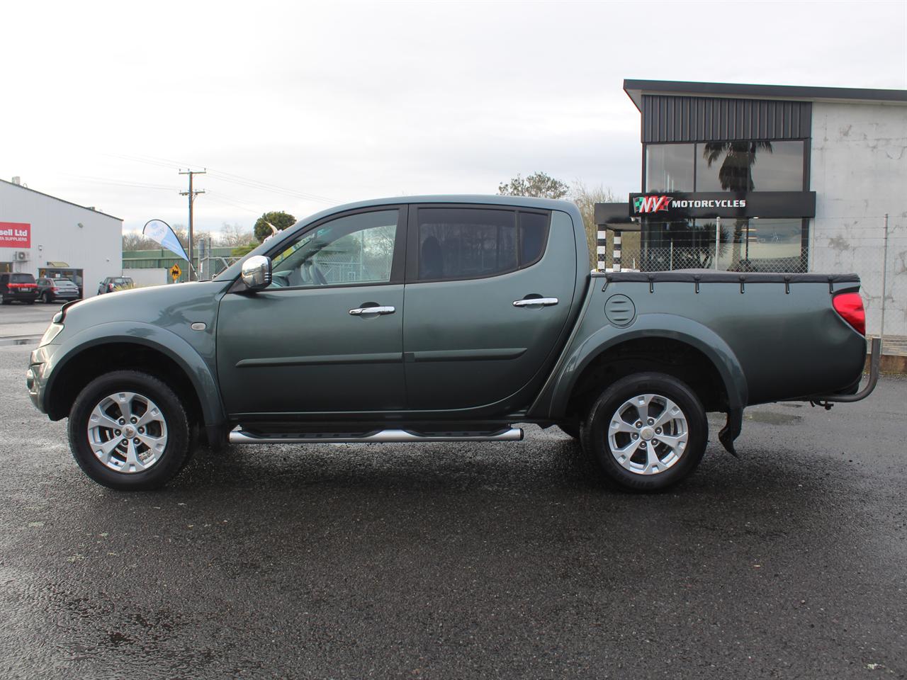 2011 Mitsubishi Triton